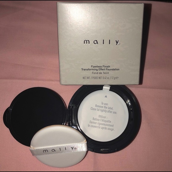 MALLY BEAUTY FOUNDATION